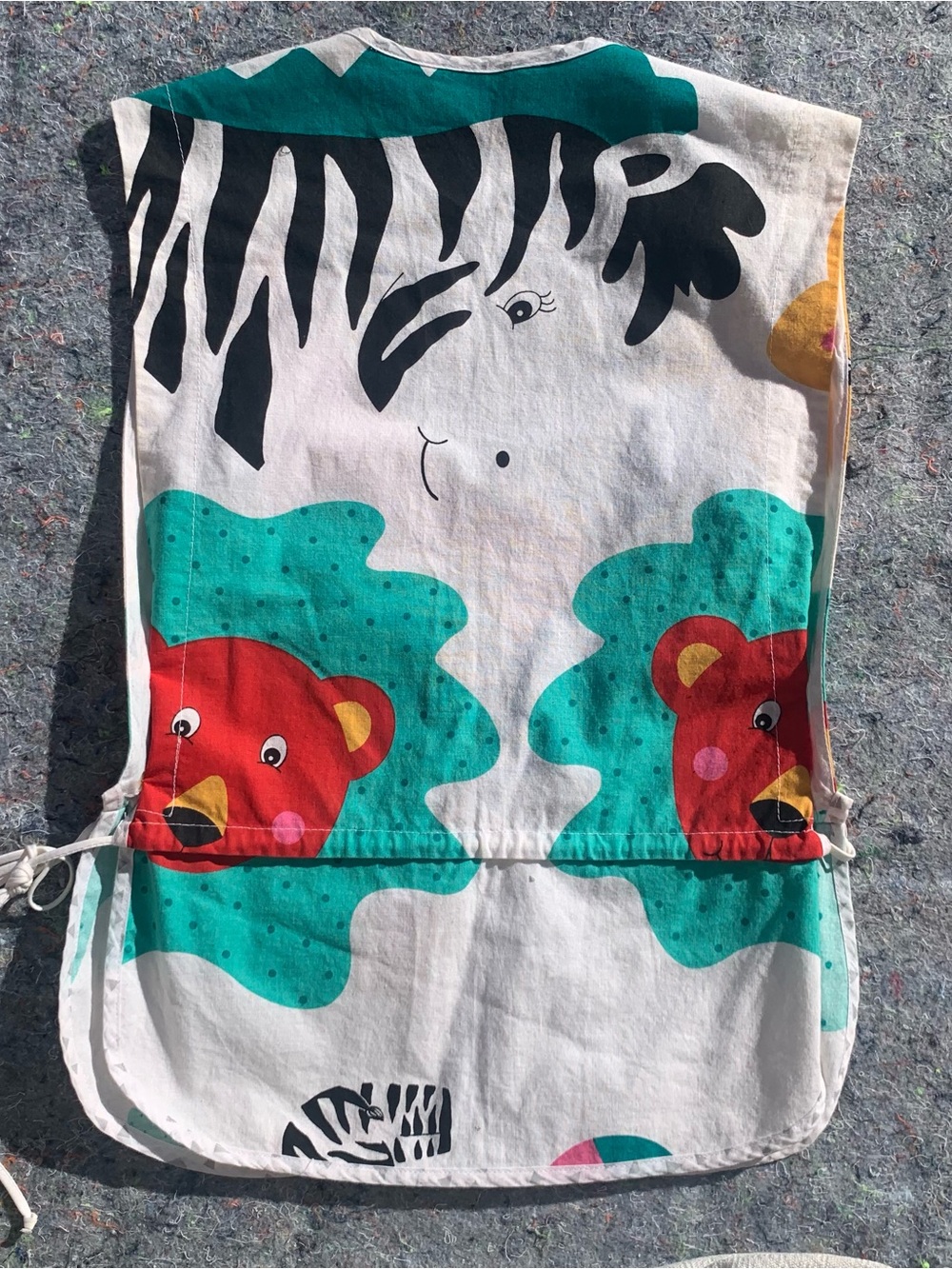 Designer Grey Ant cotton pinafore apron style top w/ a colorful animal print - Picture 14 of 16